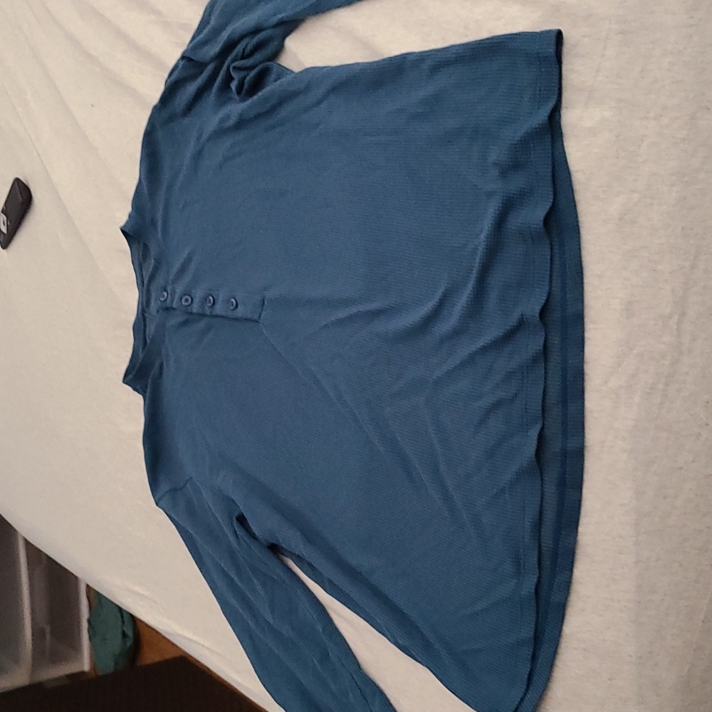 Lululemon Dark blue four button Henley